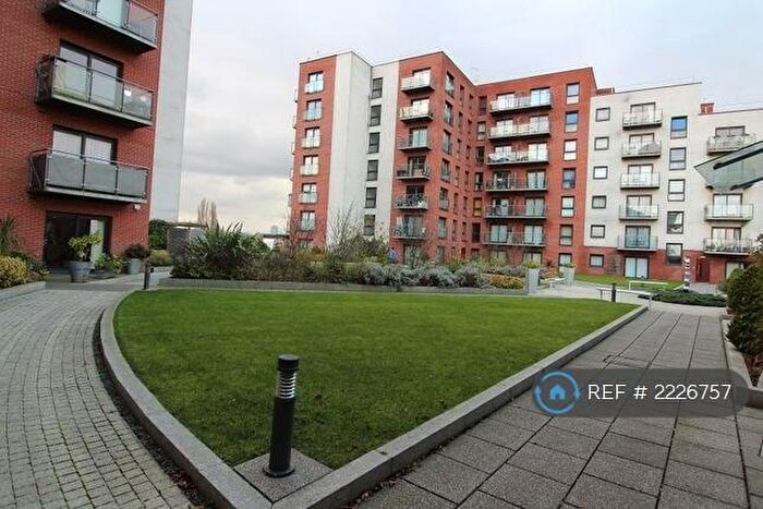 1 Bedroom Flat To Rent In The Vibe, Salford, M7