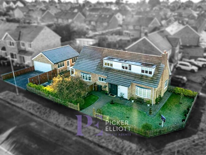 4 Bedroom Detached Bungalow For Sale In Roseway, Stoke Golding, CV13