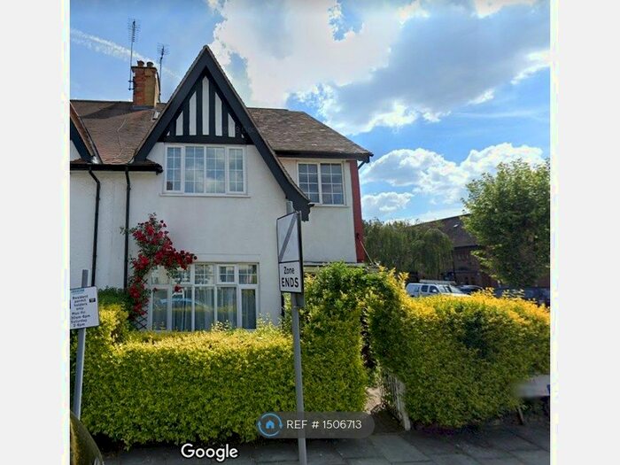 1 Bedroom Flat To Rent In Dingwall Gardens, London, NW11