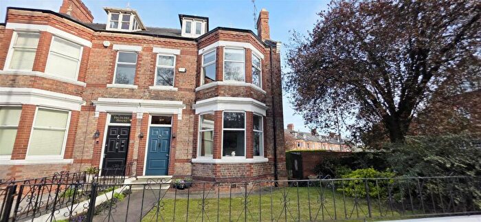 5 Bedroom Town House For Sale In Grange Road, Darlington, DL1