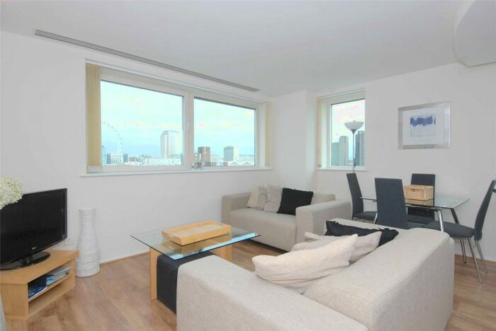 2 Bedroom Flat To Rent In Perspective Building, 100 Westminster Bridge Road, Waterloo, London SE1