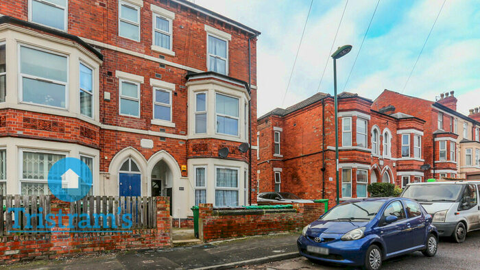 1 Bedroom Flat To Rent In Burford Road, Nottingham, NG7
