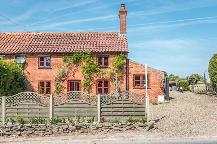 3 Bedroom Cottage For Sale In South Walsham, NR13