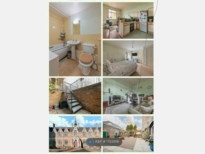 1 Bedroom Flat To Rent In Drapers Road, London, N17