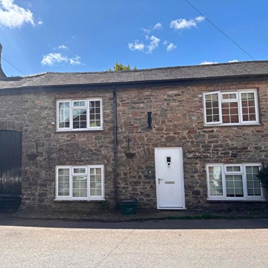 2 Bedroom Terraced House For Sale In Briton Street, Bampton, Tiverton, EX16