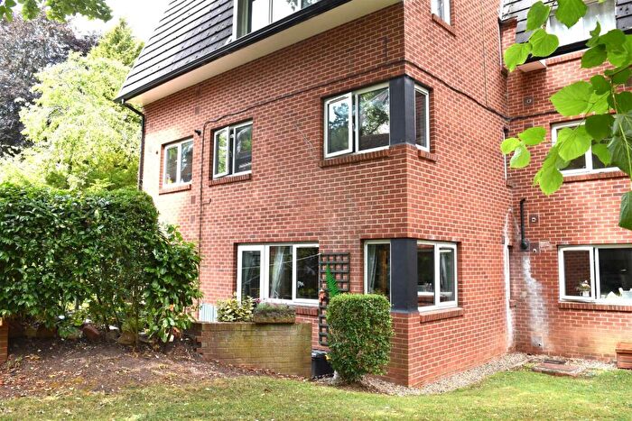 2 Bedroom Flat For Sale In The Knoll, Palace Road, Ripon, HG4