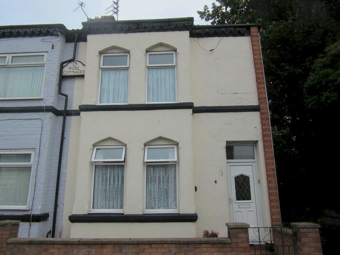 3 Bedroom Semi-Detached House To Rent In Woodland Road, Walton, Liverpool L4