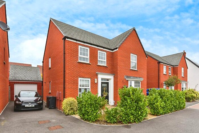 4 Bedroom Detached House For Sale In Deckle Edge Close, Wells, Somerset, BA5