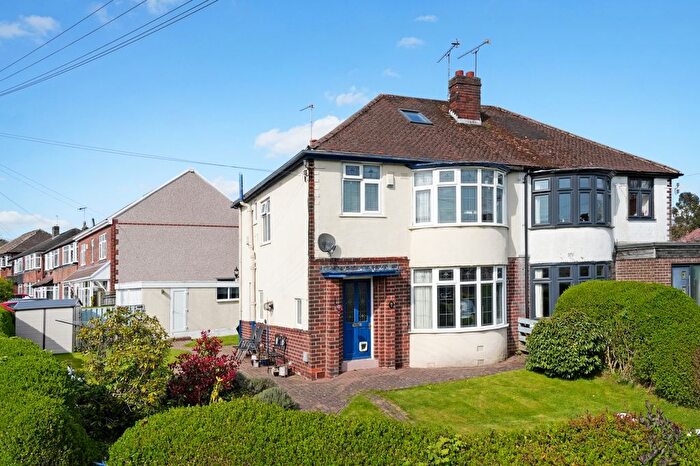 3 Bedroom Semi Detached House For Sale In Norton Park Drive, Norton, S8