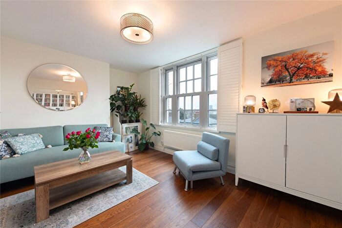 2 Bedroom Flat For Sale In Constable House, Adelaide Road, London, NW3