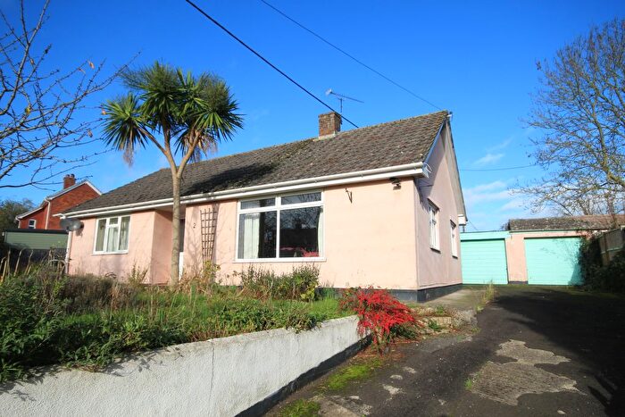 2 Bedroom Detached Bungalow For Sale In Load Pool, Bridgwater, TA7