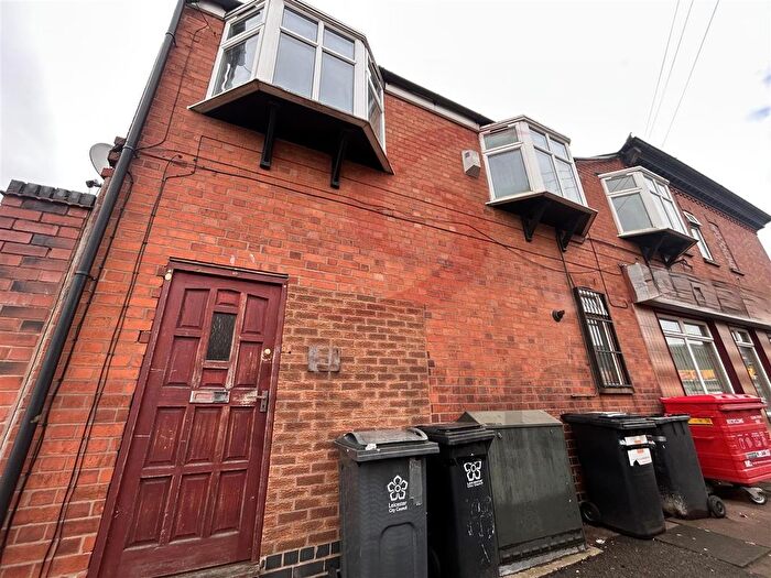 3 Bedroom Flat To Rent In Melton Road, Belgrave, Leicester, LE4