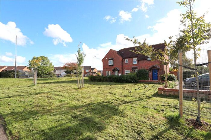 3 Bedroom End Of Terrace House To Rent In Honeysuckle Close, Bradley Stoke, Bristol, South Gloucestershire, BS32