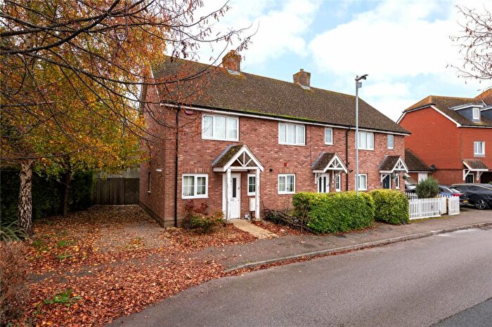 2 Bedroom End Of Terrace House To Rent In Great Easthall Way, Sittingbourne, Kent, ME10