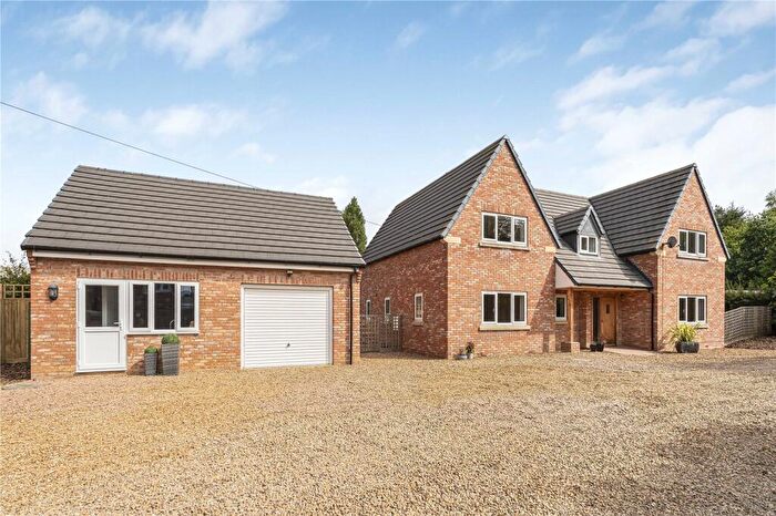 6 Bedroom Detached House To Rent In Sandy Hill Lane, Moulton, Northampton, Northamptonshire, NN3