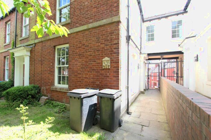 5 Bedroom End Of Terrace House To Rent In Glossop Road, Sheffield, S10