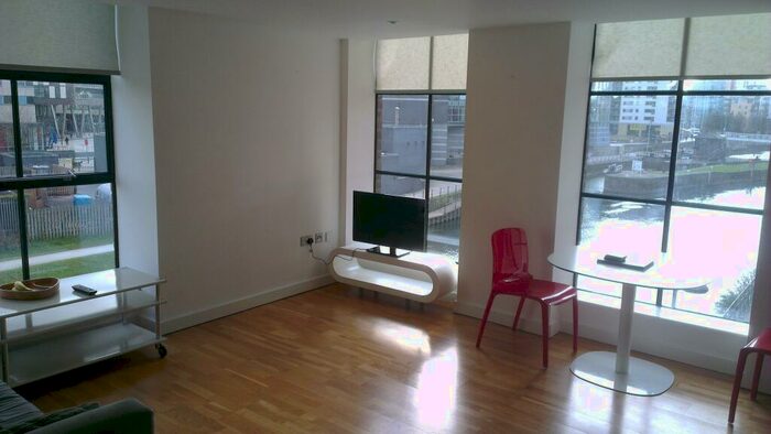 1 Bedroom Flat To Rent In Roberts Wharf, East Street, Leeds, Uk, LS9