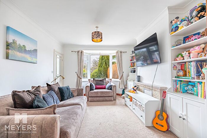 3 Bedroom Semi-detached House For Sale In Evering Avenue, Alderney, Poole, BH12