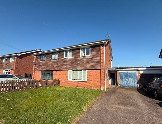 3 Bedroom Semi Detached House For Sale In Withymoor Road, Amblecote, Stourbridge, DY8