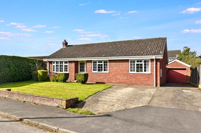 3 Bedroom Detached Bungalow For Sale In Chapel Lane, Legbourne, LN11