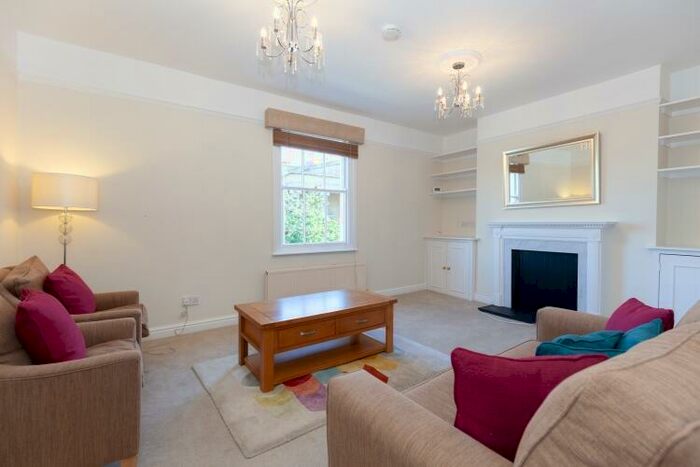 1 Bedroom Apartment To Rent In Walton Street, Oxford, OX2