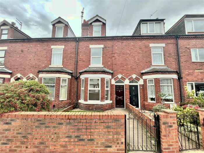 4 Bedroom Terraced House To Rent In Kingsway, Goole, East Yorkshire, DN14
