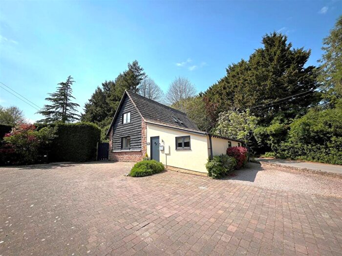 3 Bedroom Barn Conversion For Sale In Linton, Ross-On-Wye, HR9