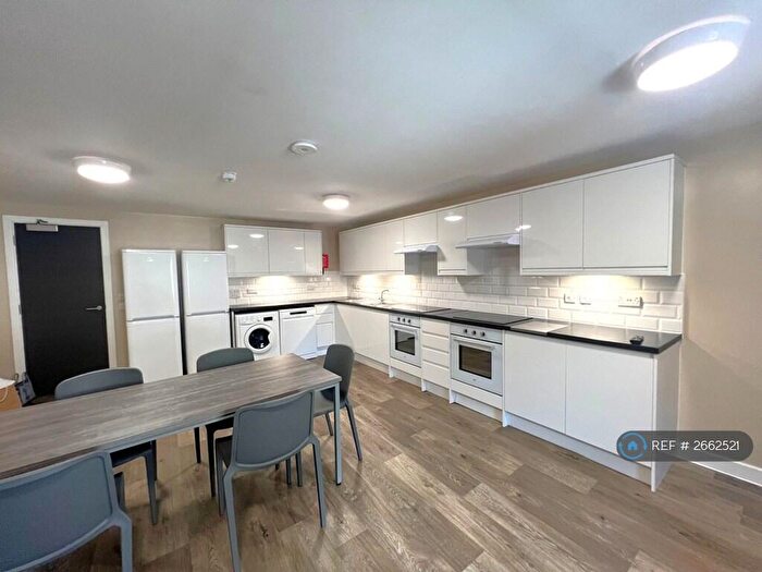 6 Bedroom Flat To Rent In Stokes Croft, Bristol, BS1