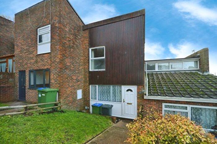 2 Bedroom Property To Rent In St. Leonards Close, Newhaven, BN9