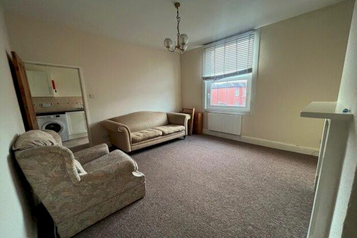 1 Bedroom Flat To Rent In Arboretum Road, Worcester, WR1