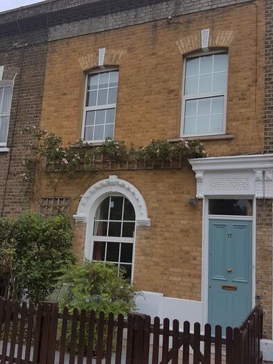 3 Bedroom Terraced House To Rent In Reverdy Road, London, SE1