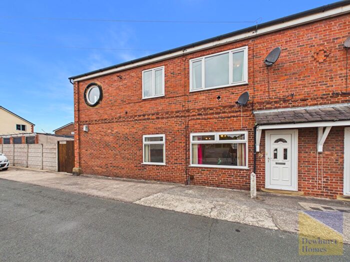 2 Bedroom Flat For Sale In Belmont Avenue, Preston, PR2