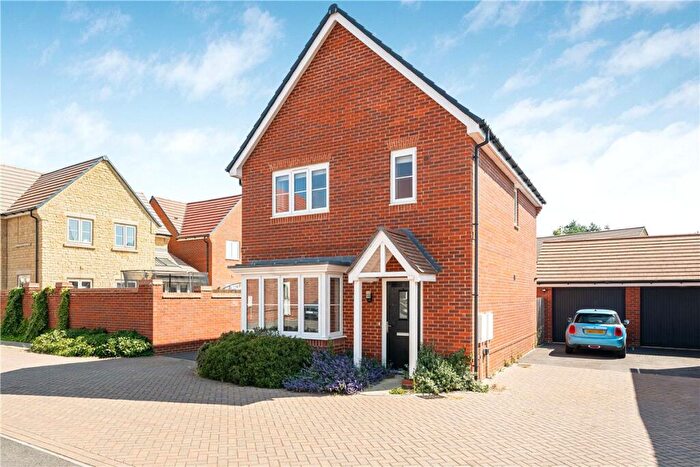 3 Bedroom Detached House For Sale In Dexter Gardens, Kingston Bagpuize, Abingdon, Oxfordshire, OX13