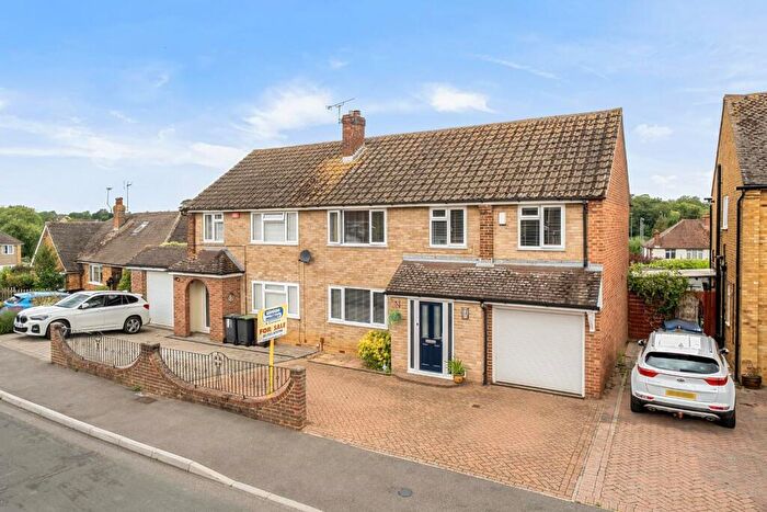 5 Bedroom Semi-Detached House For Sale In Priory Grove, Ditton, Aylesford, ME20