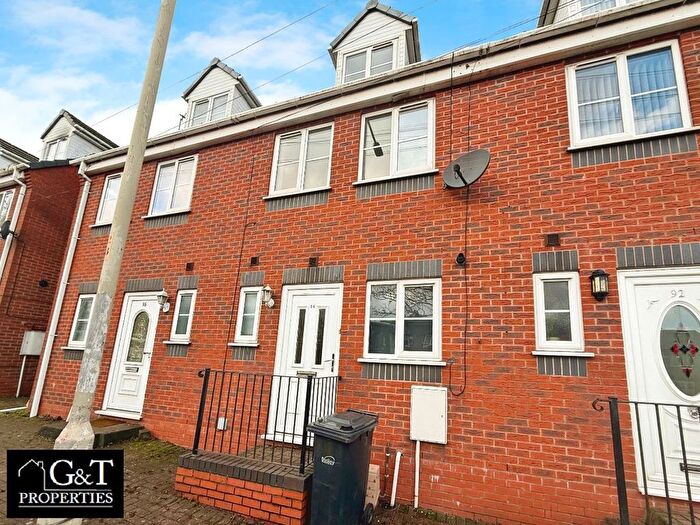 3 Bedroom Terraced House For Sale In Parkes Hall Road, Dudley, DY1