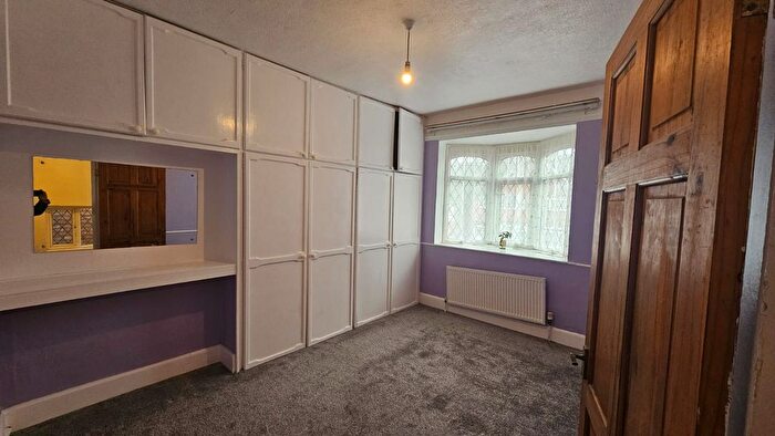 3 Bedroom Semi-Detached House To Rent In Finnemore Road, Birmingham, B9