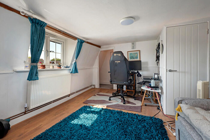 2 Bedroom Terraced House For Sale In Herne Bay Road, Whitstable, Kent, CT5
