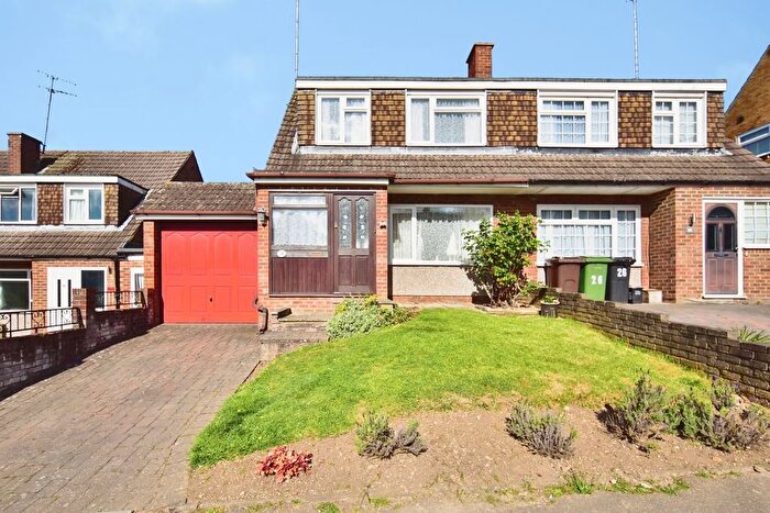 3 Bedroom Semi Detached House For Sale In Greystones Road, Bearsted, Maidstone, Kent, ME15