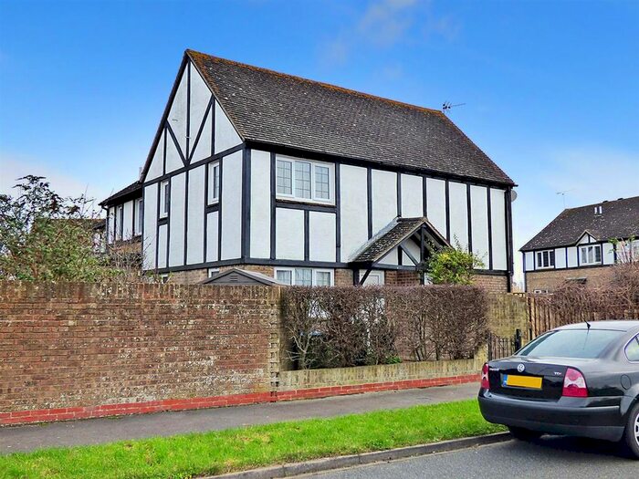 1 Bedroom End Of Terrace House To Rent In Fleet Close, Beaumont Park, Littlehampton, BN17