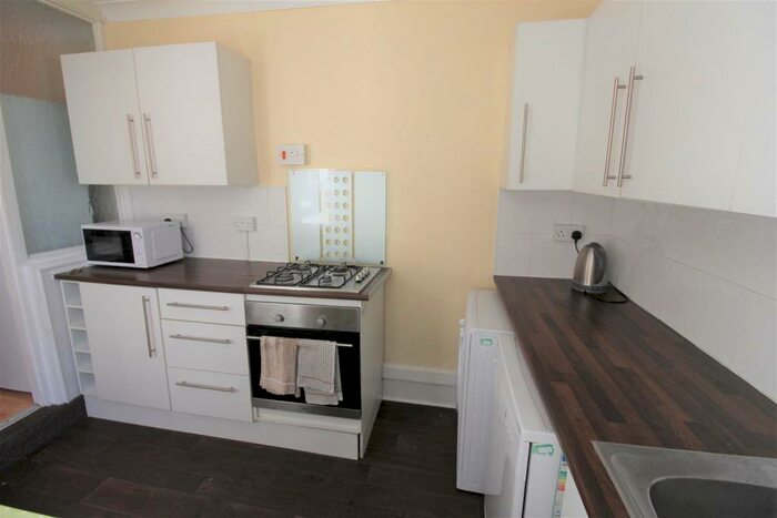3 Bedroom House To Rent In Merthyr Street, Cathays, Cardiff, CF24