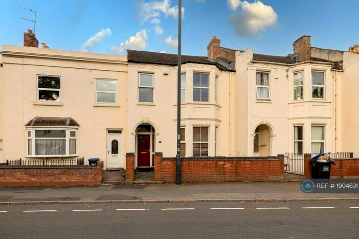 6 Bedroom Terraced House To Rent In Tachbrook Road, Leamington Spa, CV31