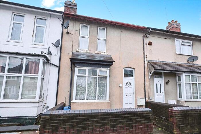 3 Bedroom Terraced House For Sale In Sycamore Road, Smethwick, West Midlands, B66