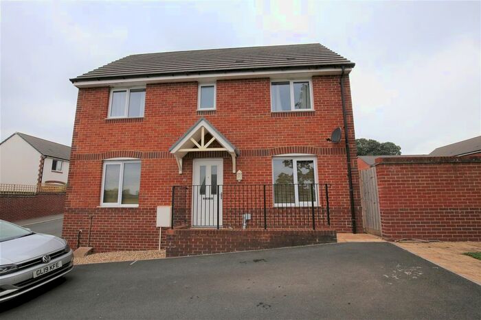 3 Bedroom Property To Rent In Allotment Approach, Tiverton, EX16