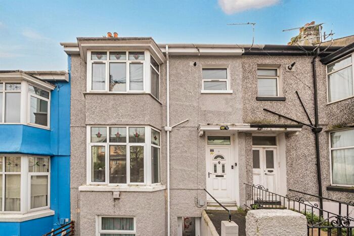 5 Bedroom Terraced House For Sale In Old Laira Road, Plymouth, PL3