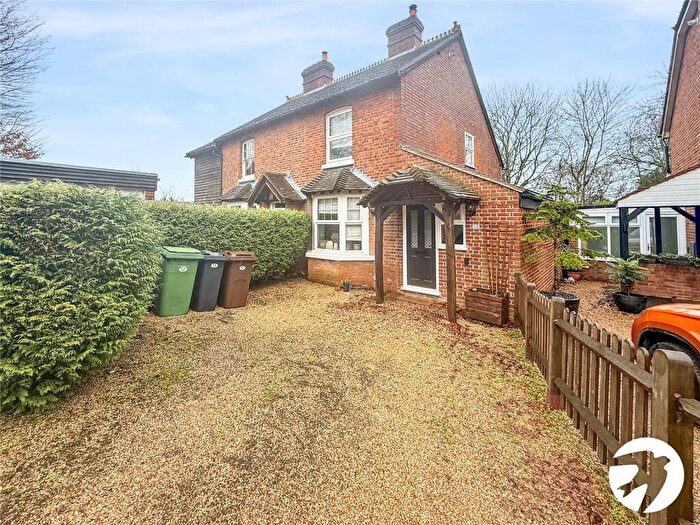 3 Bedroom Semi Detached House To Rent In Doddington Court, Maidstone, Kent, ME16