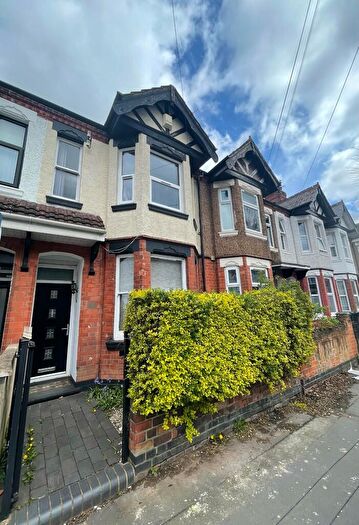 4 Bedroom Terraced House To Rent In Earlsdon Avenue North, Coventry, CV5