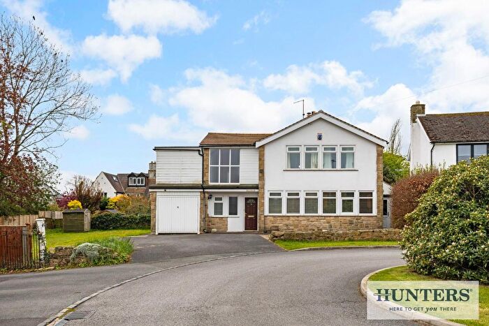 4 Bedroom Detached House For Sale In Manor Park, Burley In Wharfedale, LS29