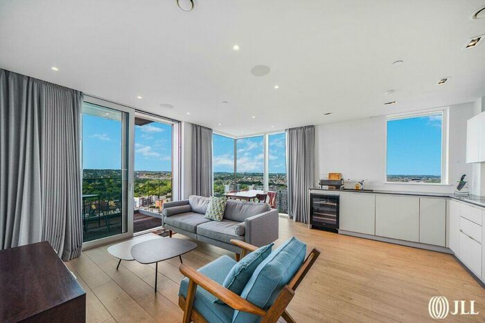 2 Bedroom Apartment To Rent In Kingly Building, London, N4