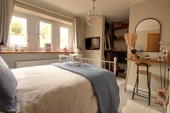 1 Bedroom Apartment For Sale In Bowlish, Shepton Mallet, BA4