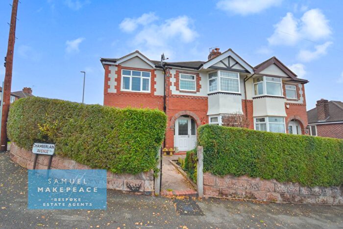 4 Bedroom Semi-Detached House For Sale In Chamberlain Avenue, Penkhull, Stoke-On-Trent, ST4